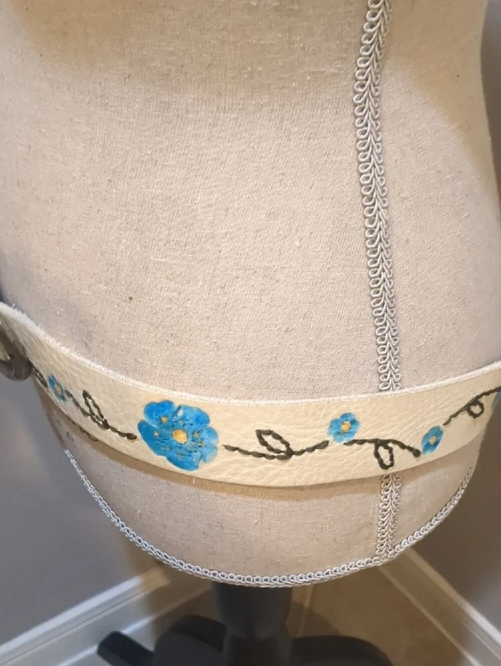 Free People Hand-Painted Cream Floral Leather Belt with Silver Buckle